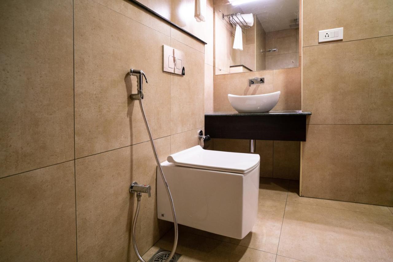 Lavender Infopark Kochi Hotel Екстериор снимка
