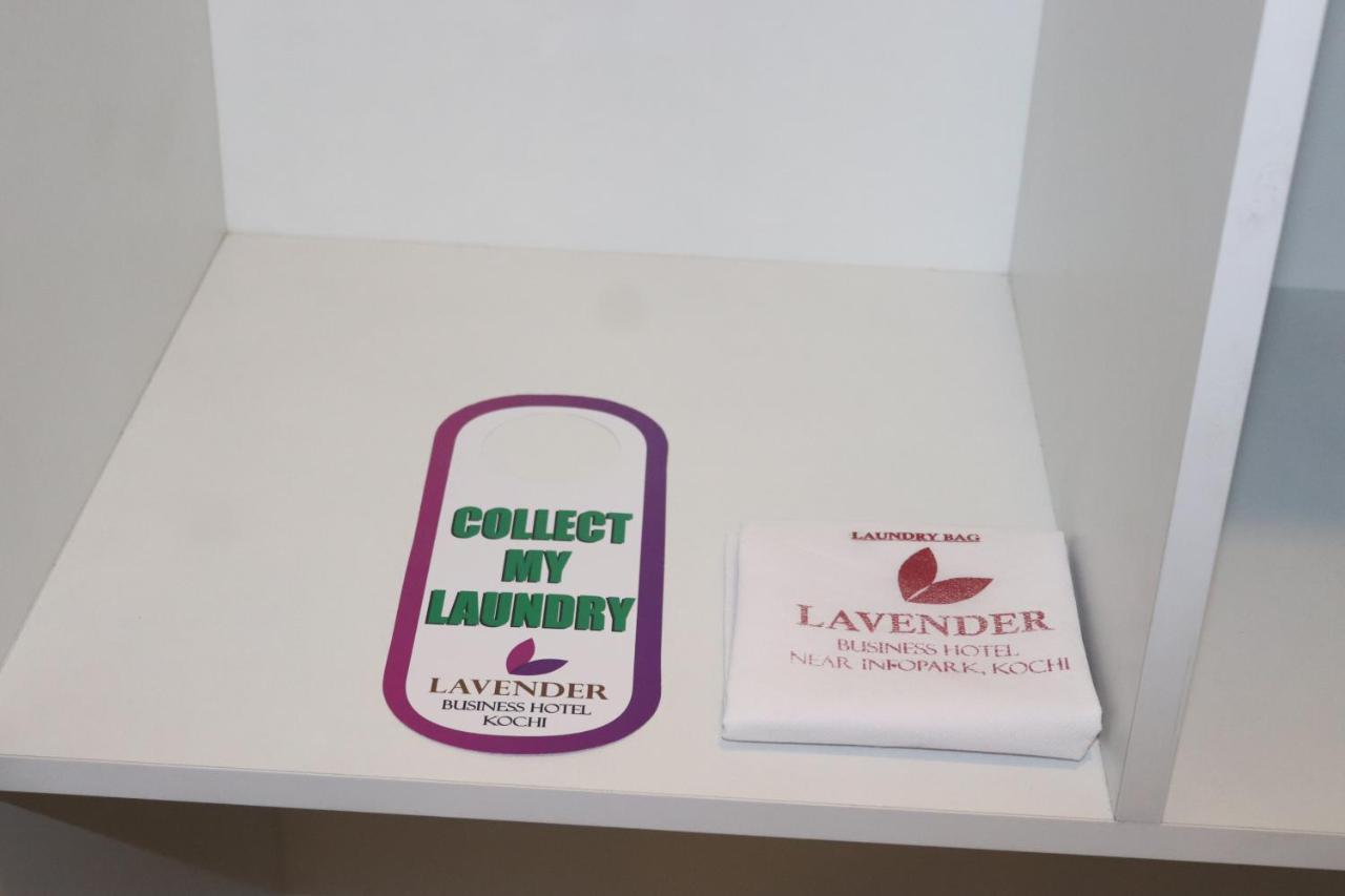 Lavender Infopark Kochi Hotel Екстериор снимка