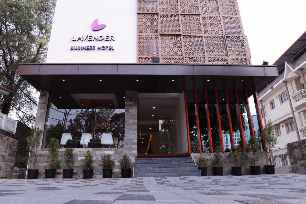 Lavender Infopark Kochi Hotel Екстериор снимка